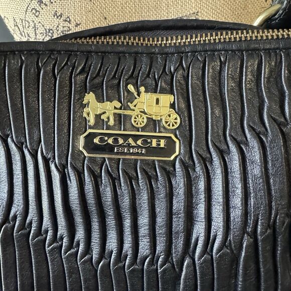 Coach Sophia Black Gathered Leather Handbag Purse Excellent Condition Used - Picture 2 of 13